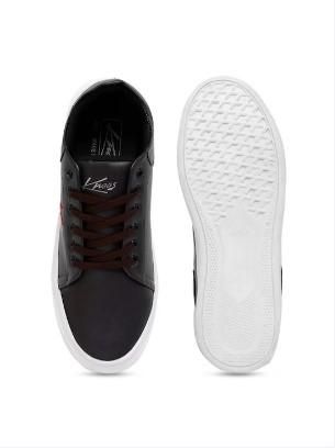 Men Padded Insole Basics Sneakers