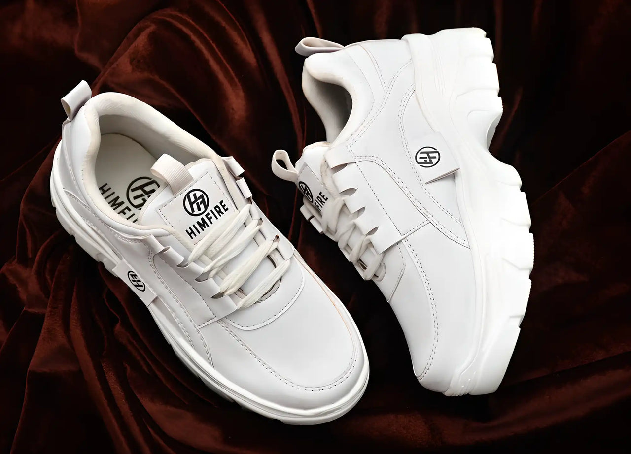 white sneaker for womens