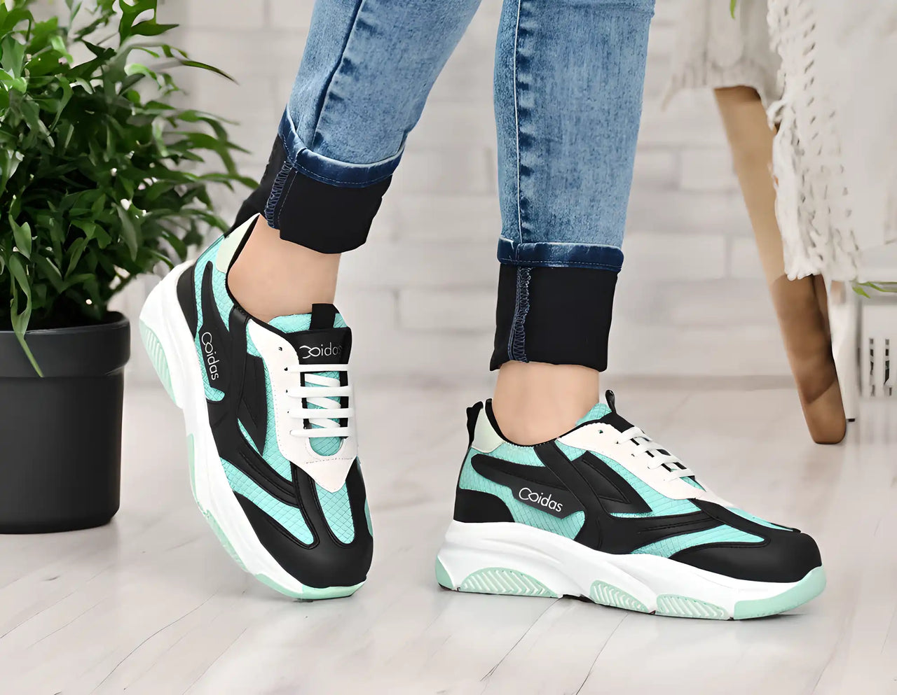 Causal shoes for Women